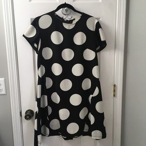 Donna Morgan B&W polka dot dress